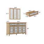 Armario decorativo con puertas caladas florales y marco de madera